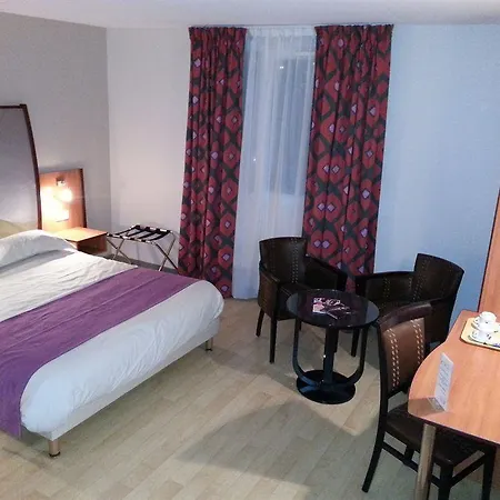 Cristal Hotel 3*